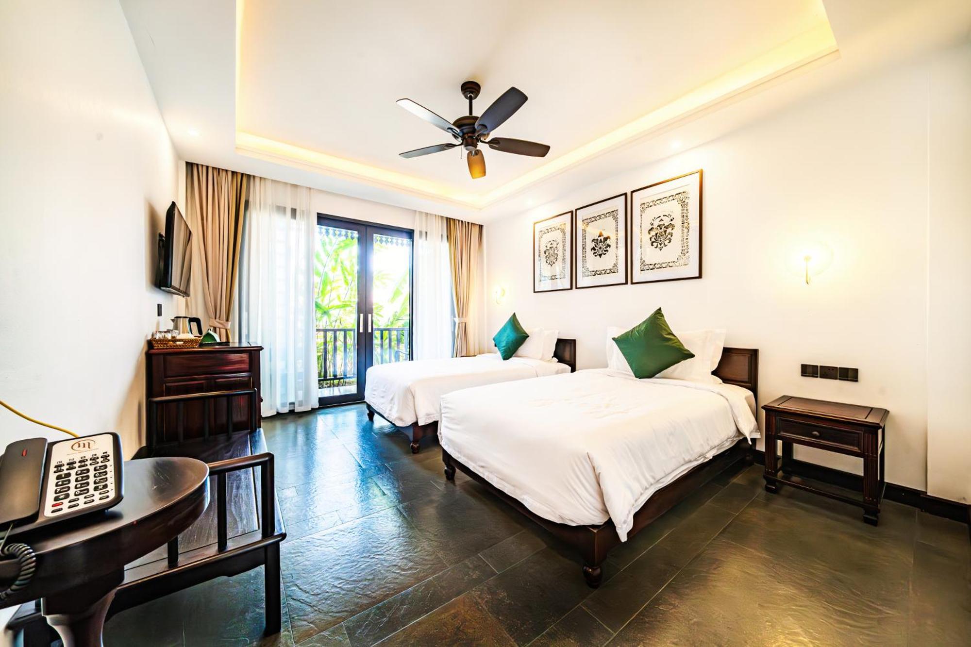 Manyo Hotel And Resort Luang Prabang Bagian luar foto