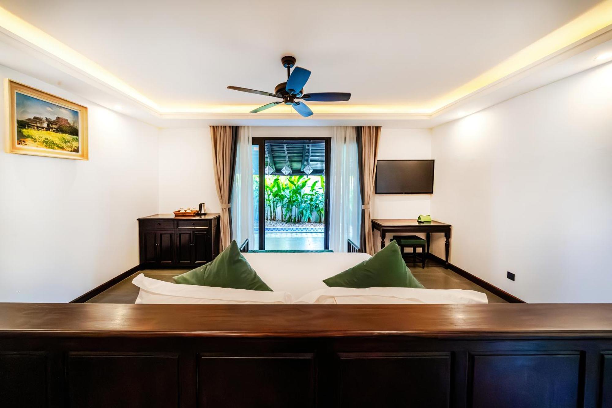 Manyo Hotel And Resort Luang Prabang Bagian luar foto