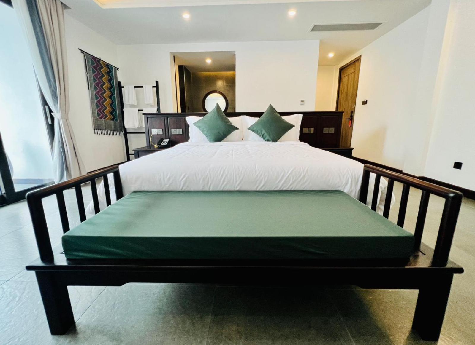 Manyo Hotel And Resort Luang Prabang Bagian luar foto