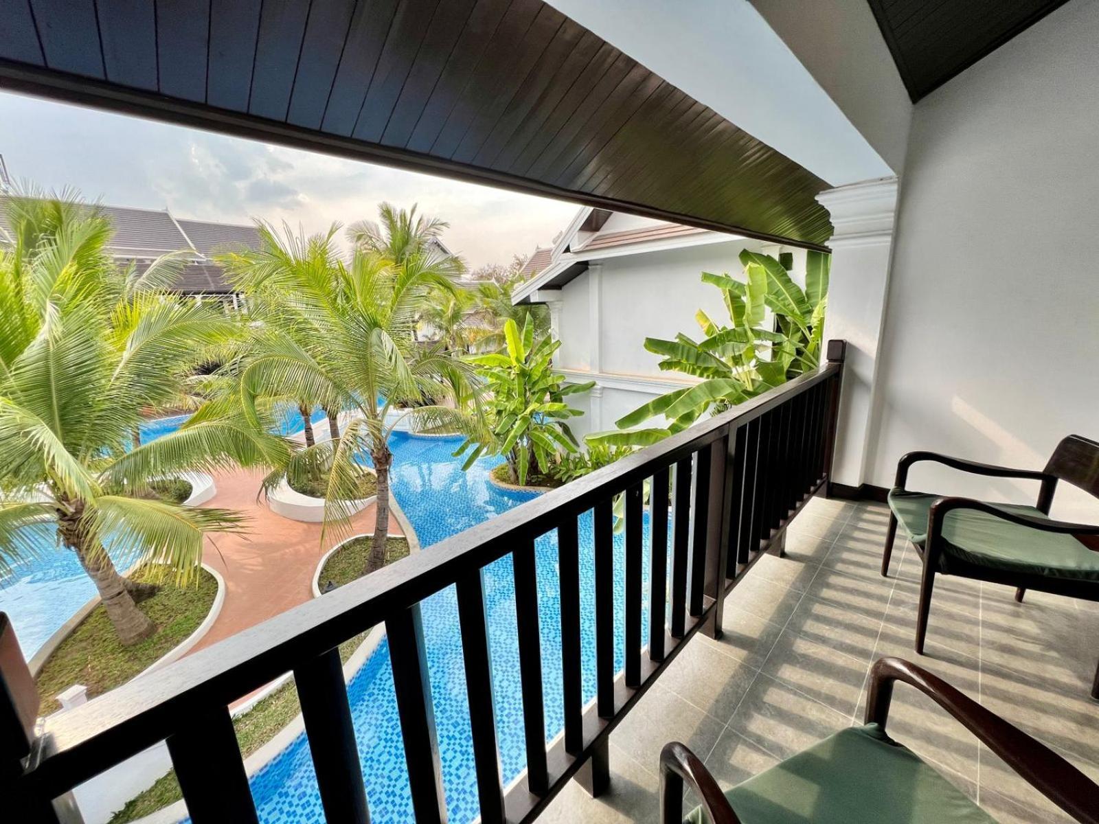 Manyo Hotel And Resort Luang Prabang Bagian luar foto